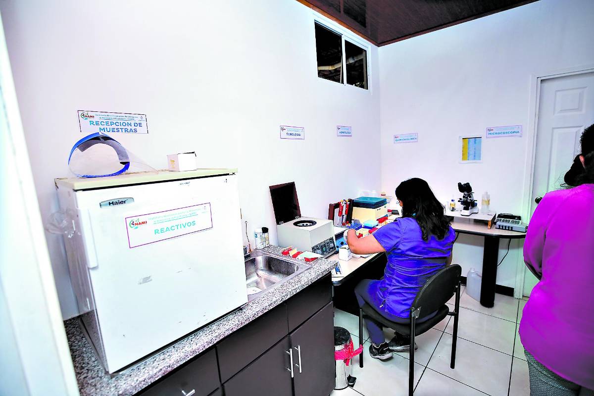 Un laboratorio funciona ahora en habitación de lujo del Inami