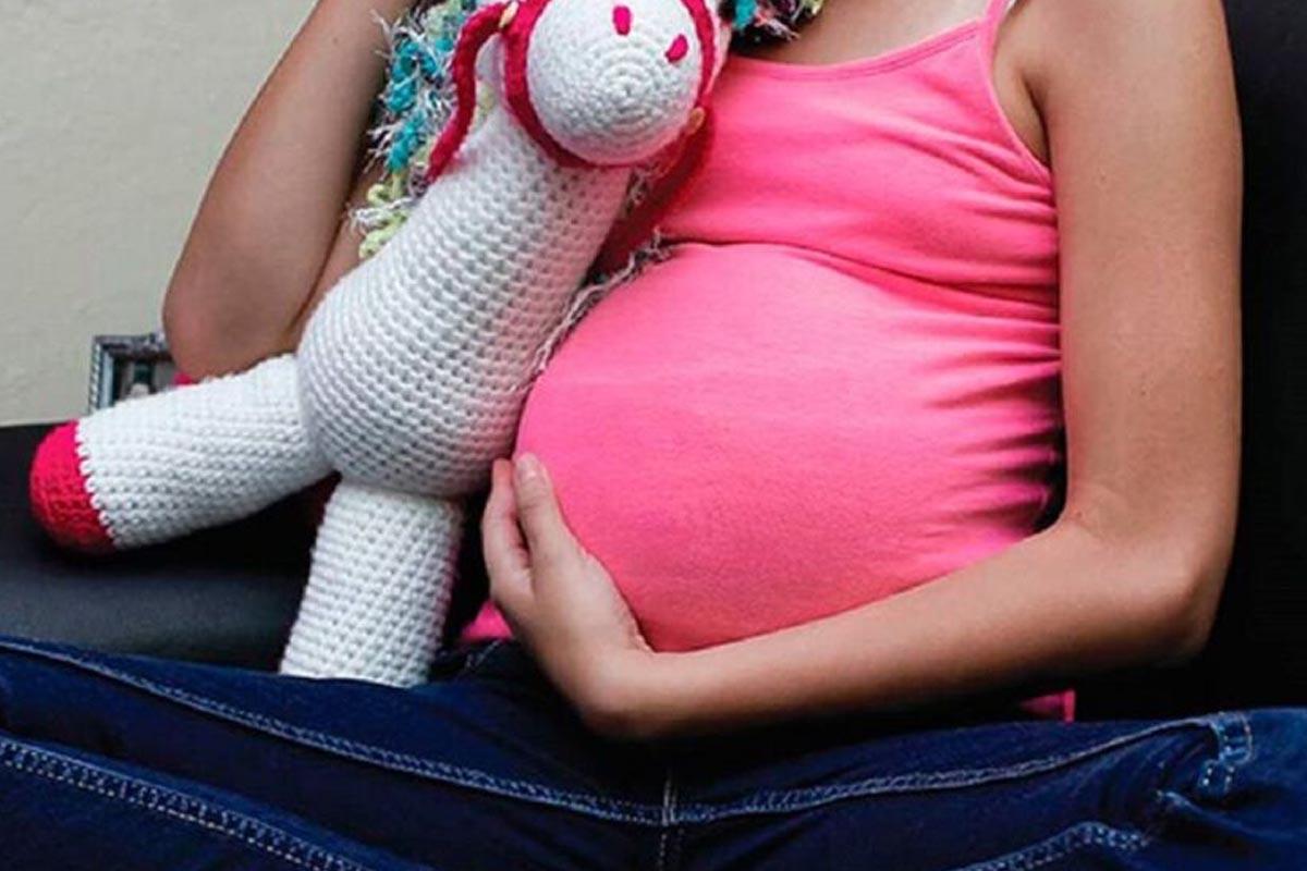 Mujeres cuestionan a Xiomara Castro por vetar Ley de Educación Integral