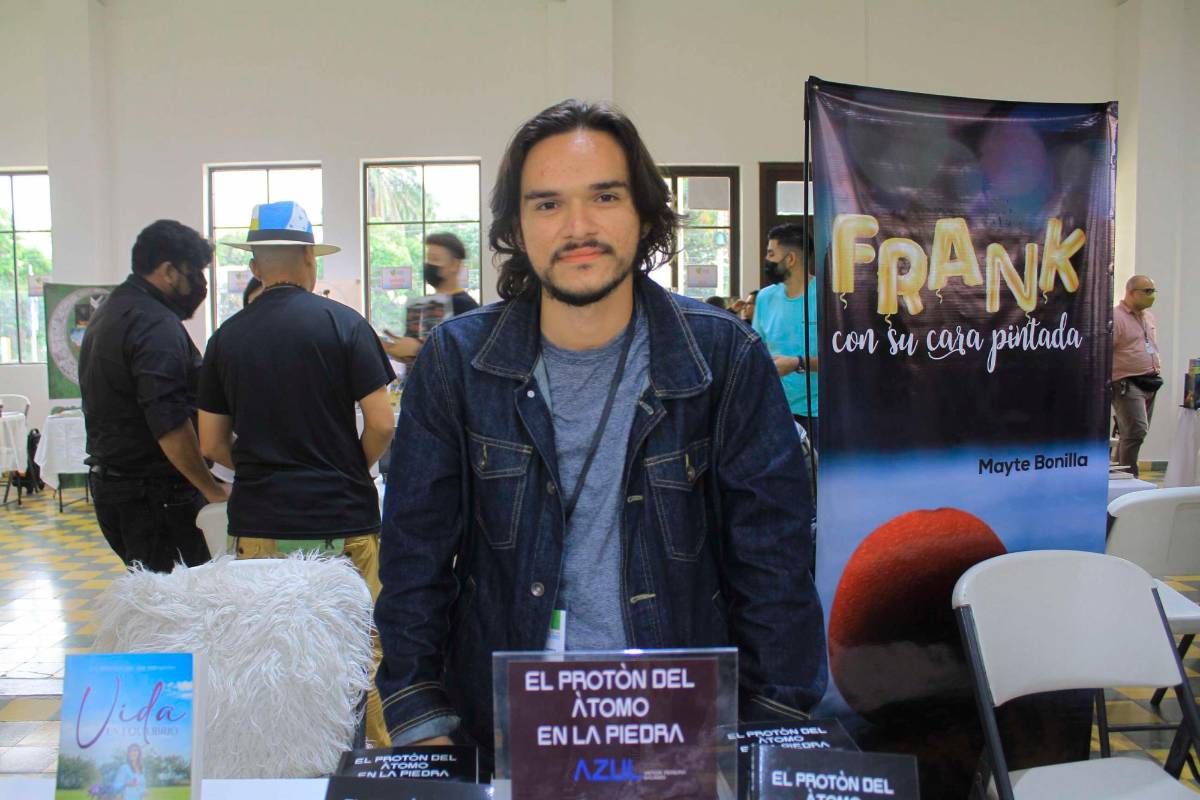 Un éxito total la Feria del libro en San Pedro Sula