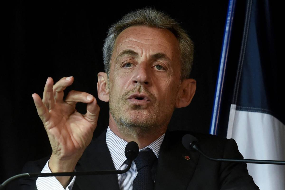 Sarkozy condenado a un año de cárcel por financiación ilegal