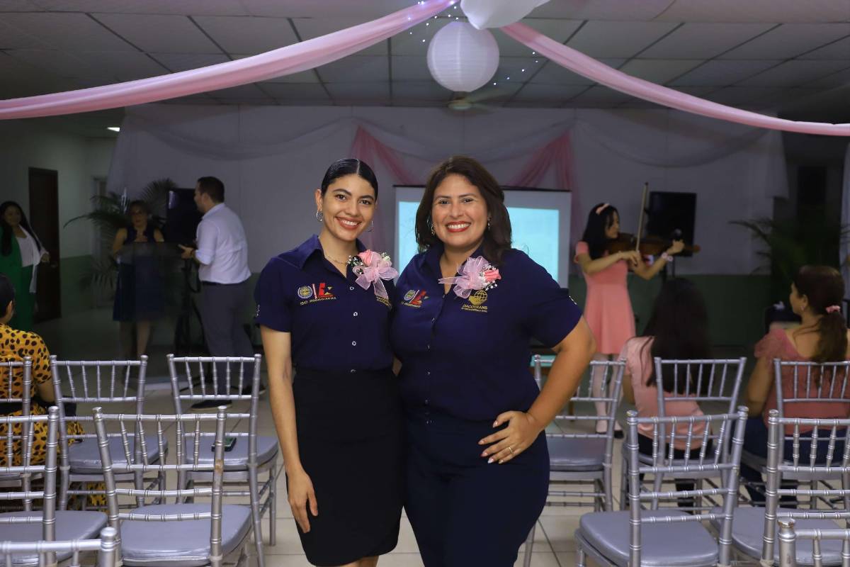 La Liga Contra el Cáncer enciende la flama rosa de la esperanza