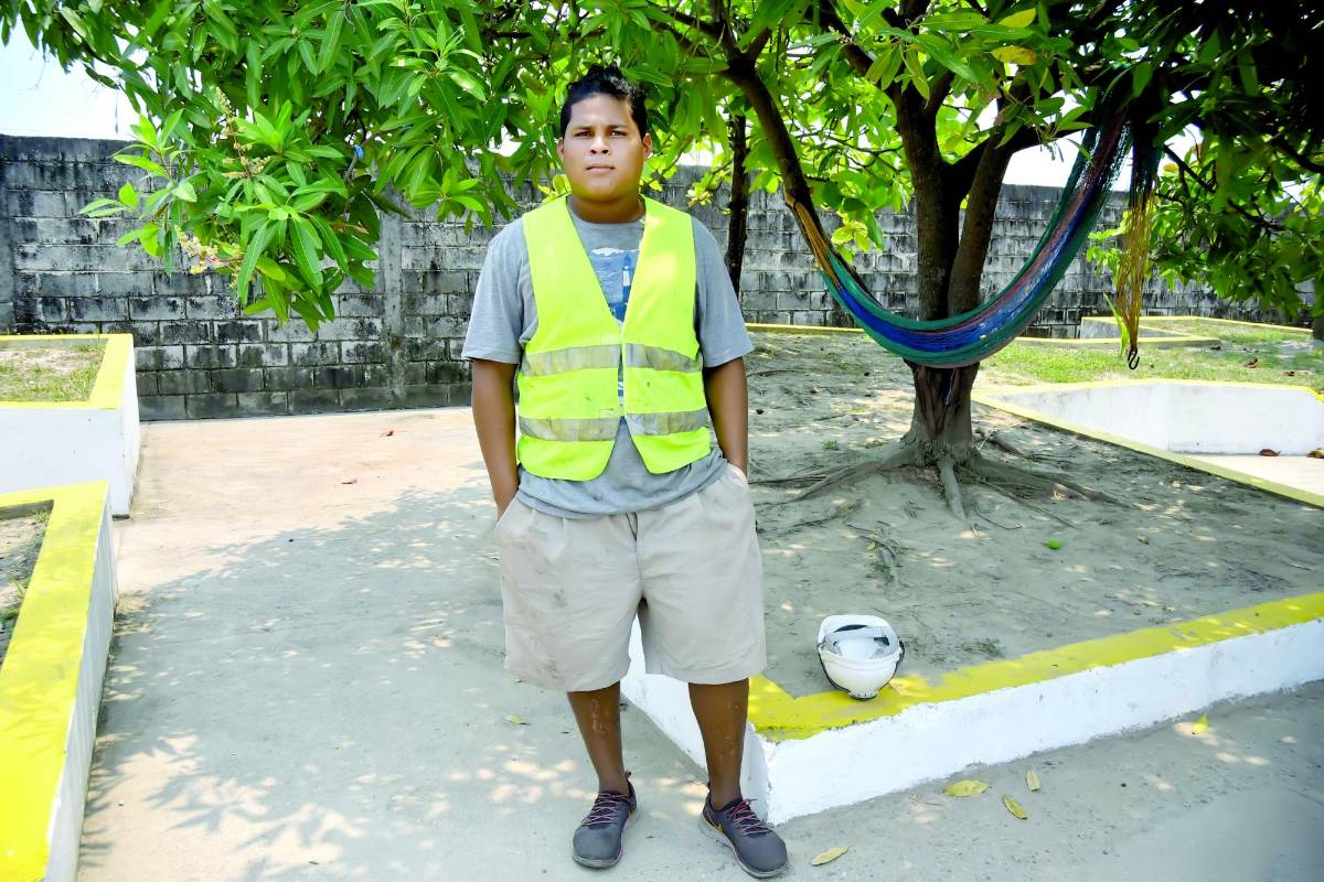 Eldin Rosales cree que su esposa está con vida.