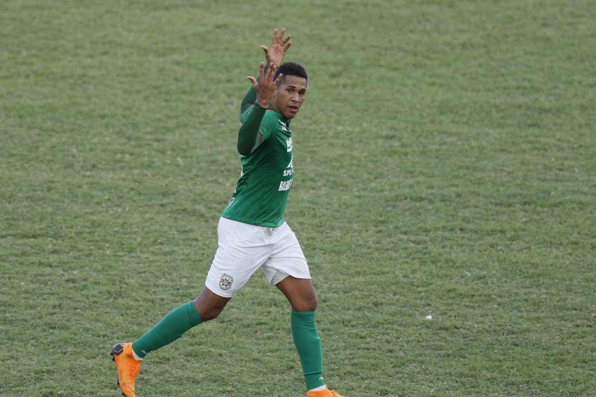 Yaudel Lahera ganó un título de Liga Nacional y una Copa Presidente con la camiseta del Marathón.