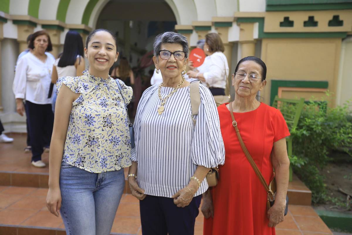Misa, reencuentros y alegría en  el Día de María Auxiliadora