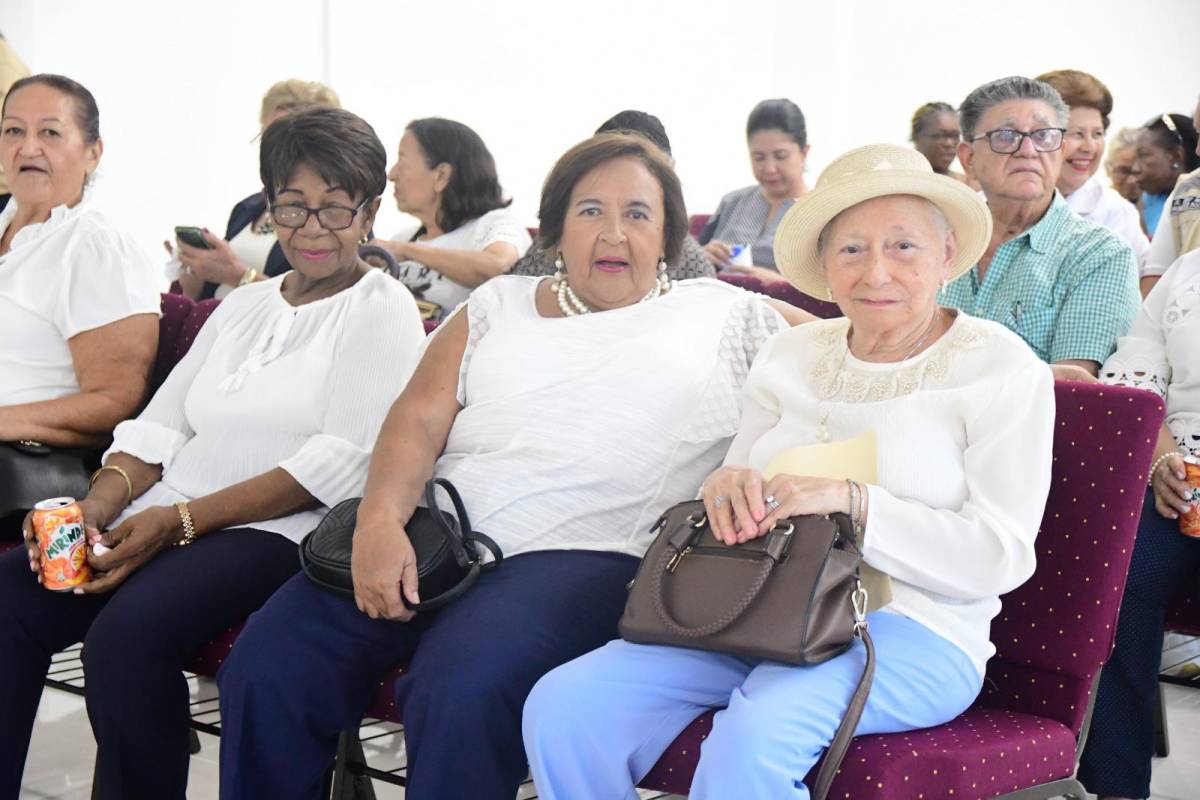 Inauguran la Casa del Maestro jubilado en Puerto Cortés