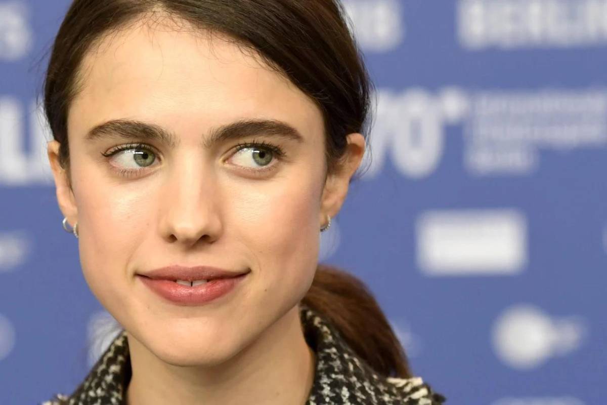 Margaret Qualley revela que su piel se dañó tras usar esto durante el rodaje de “La Sustancia”