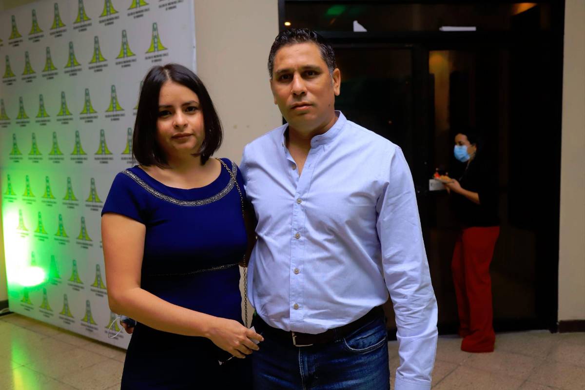 Alegría por el Día del Ingeniero Civil