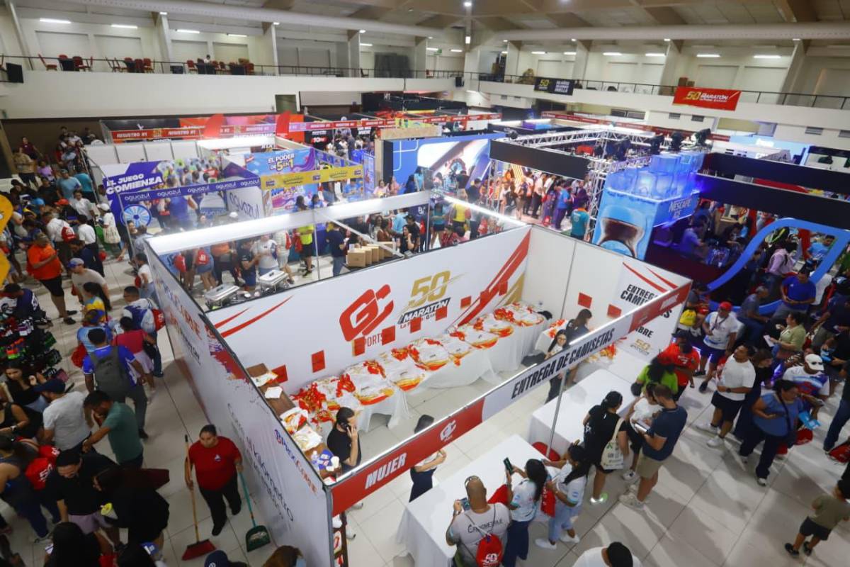 Fervor y sorpresas marcan la entrega de kits para Maratón La Prensa