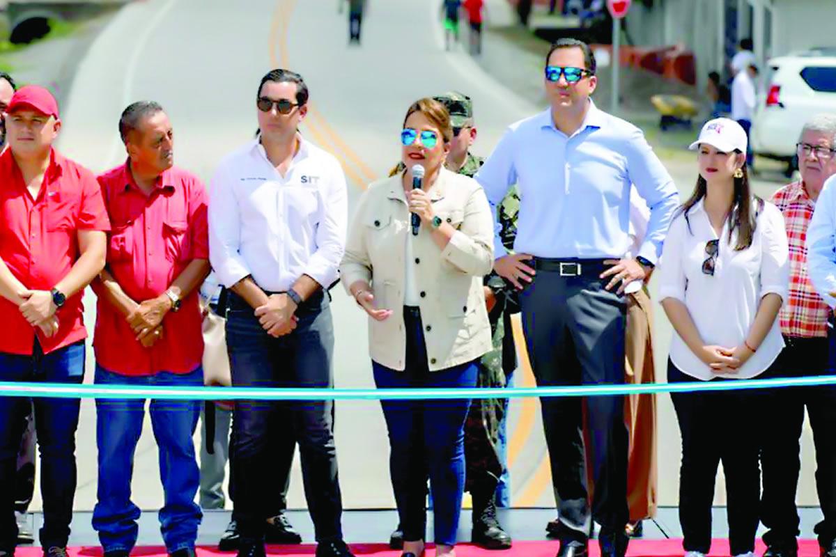 Xiomara Castro respalda discurso de jefe de las FF AA