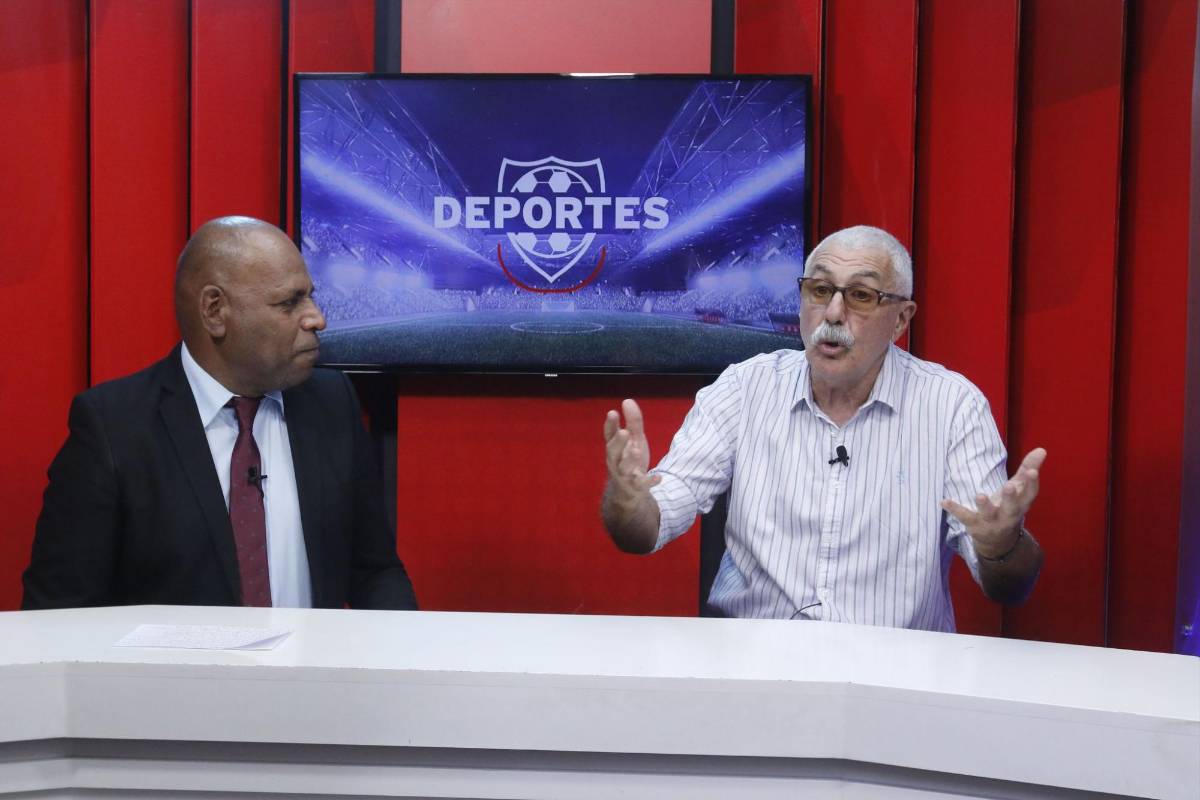El periodista José Luis Barralaga conversó con el entrenador uruguayo Manuel Keosseián.