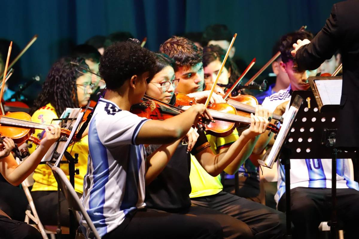 Con música y esperanza, Proyecto Uremu acerca a 40 jóvenes a su sueño internacional