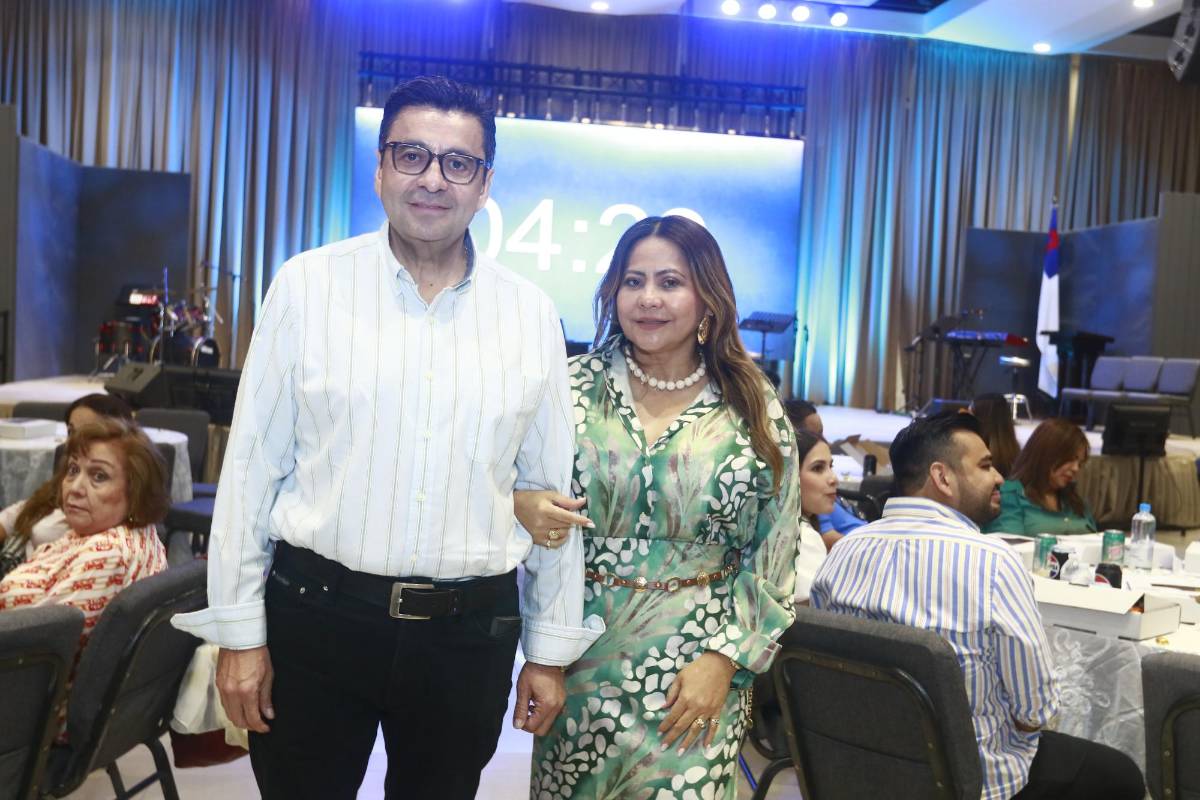 Empresarios y emprendedores fortalecen su visión de legado en conferencia celebrada en SPS