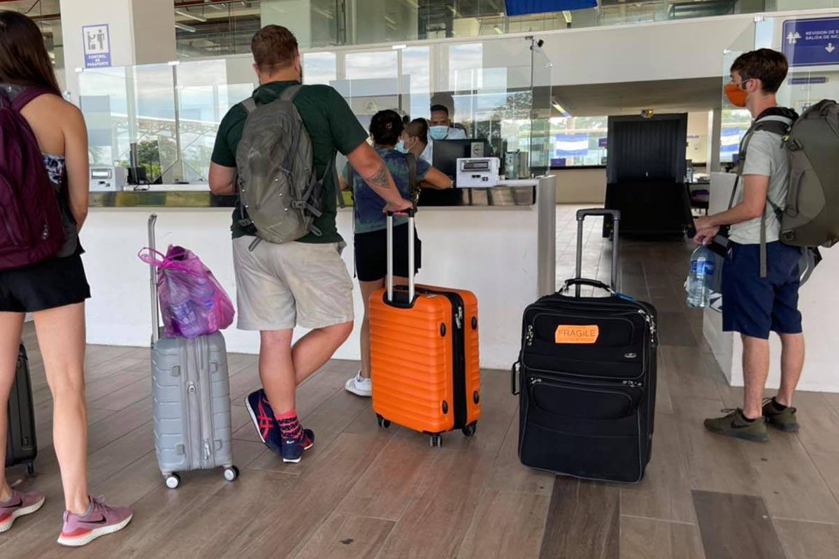 Costa Rica comienza a solicitar visa a hondureños por “seguridad”