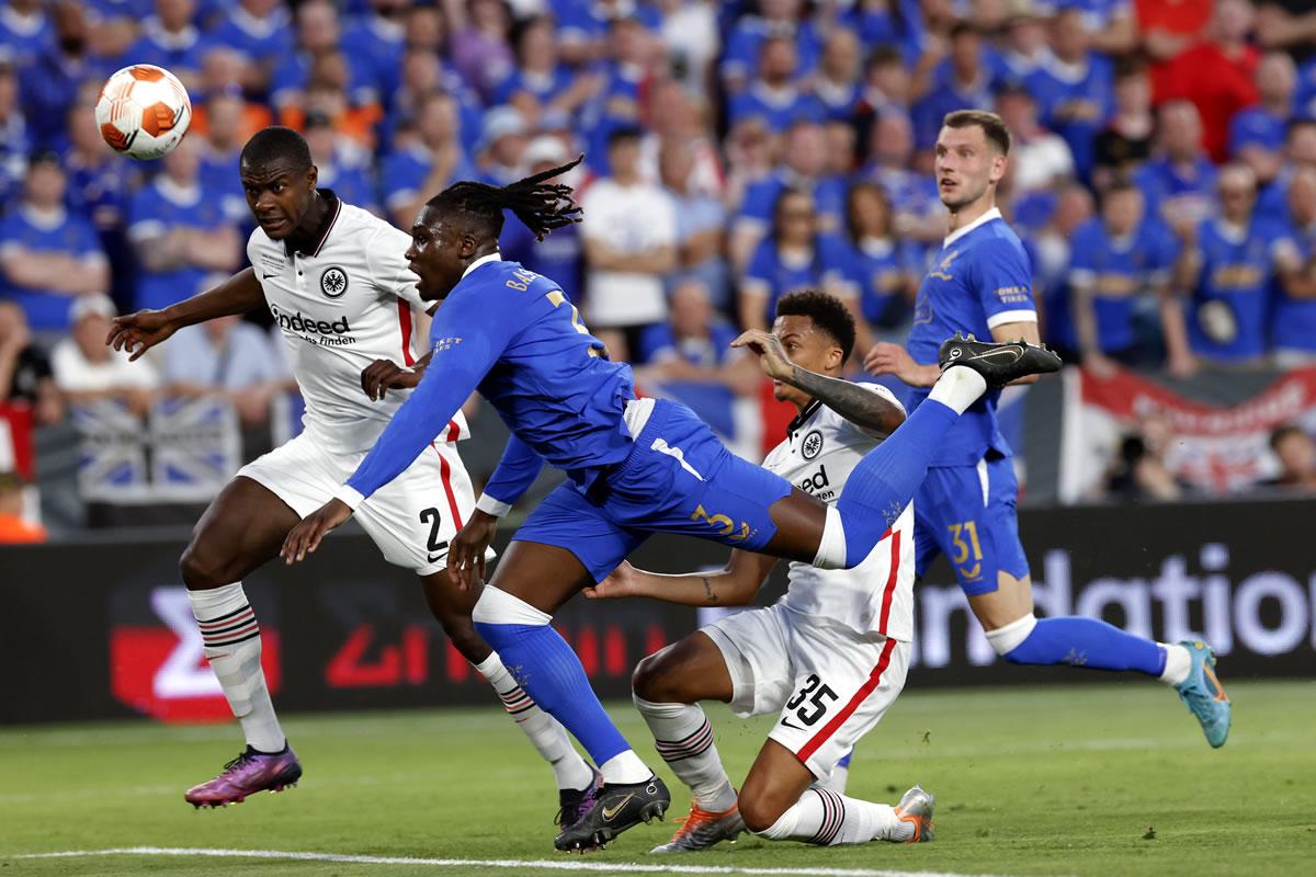 Eintracht Frankfurt se lleva la gloria en la Europa League tras superar en penales al Rangers