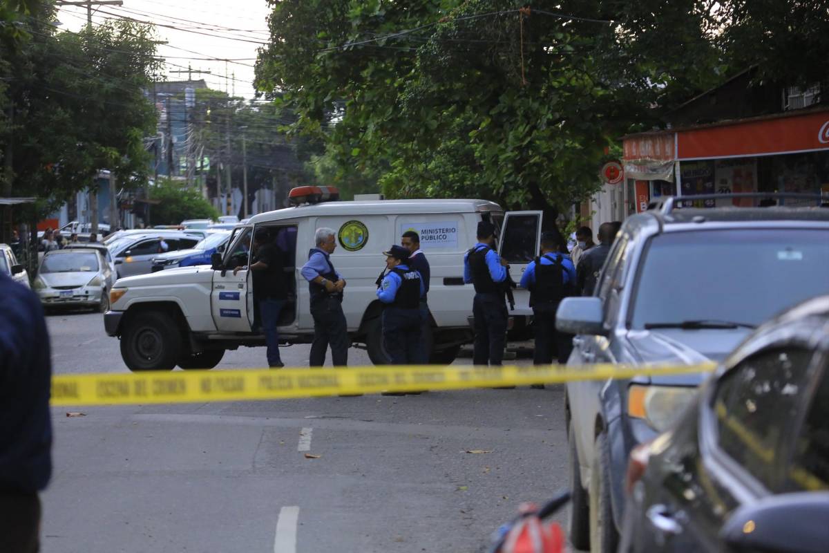 Filtran cómo vestían sicarios que asesinaron al abogado René Altamirano en SPS
