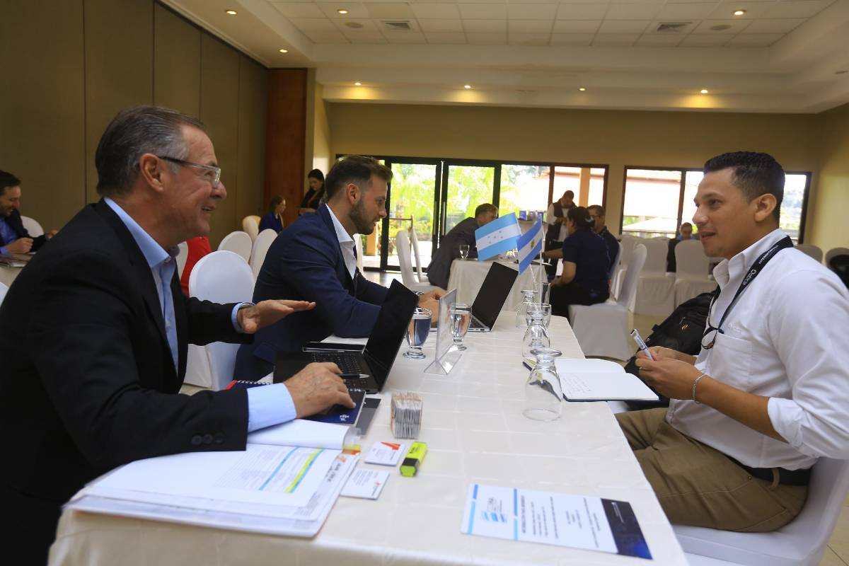 Los empresarios argentinos se reunieron con representantes de 50 empresas hondureñas.