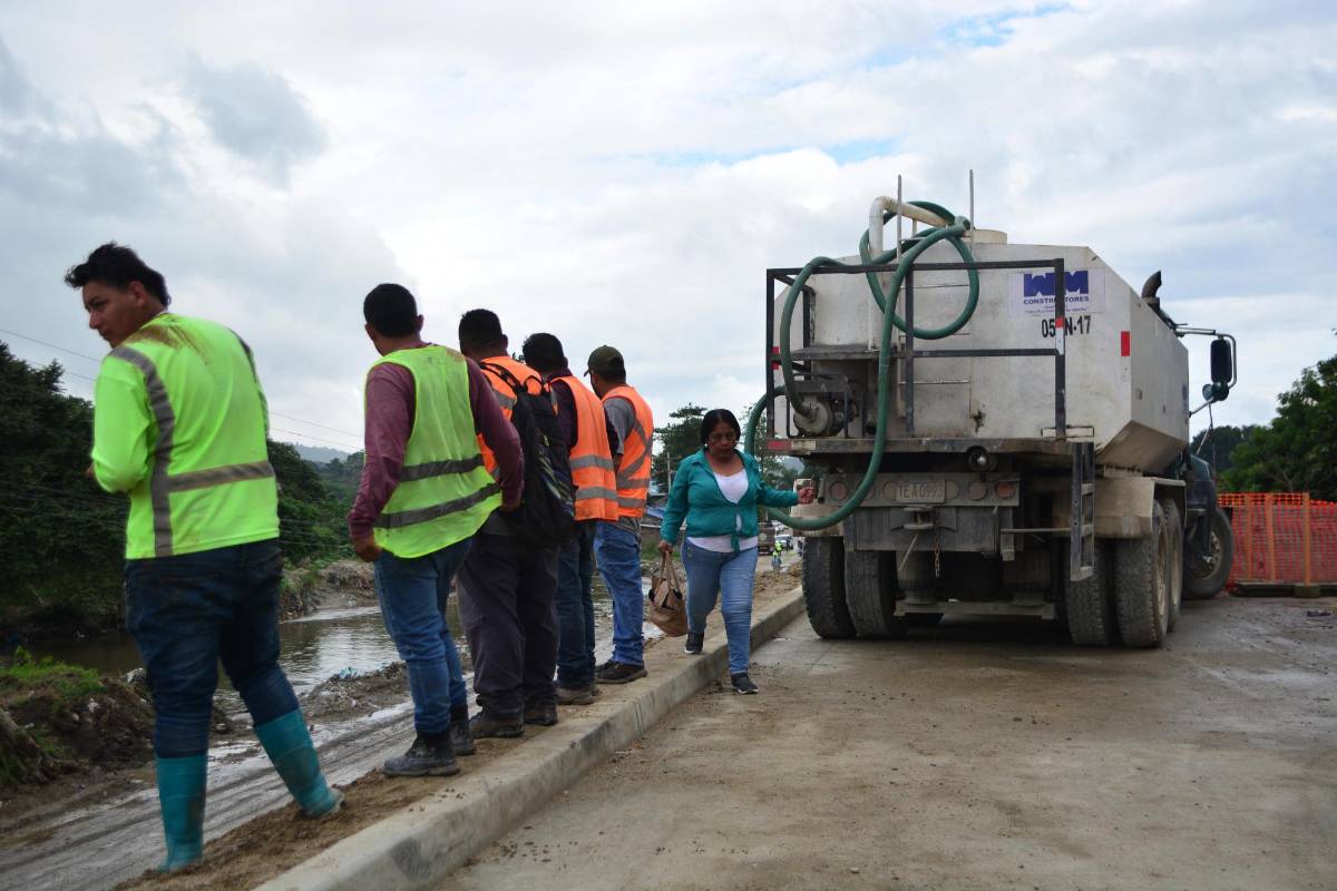 ¡Regalo navideño! Este viernes inauguran puente que conduce a Jucutuma