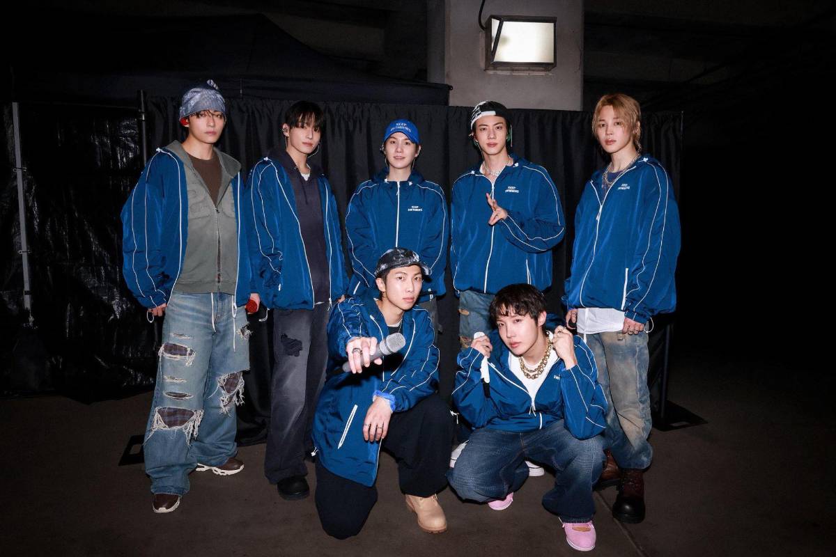 BTS inicia su gira mundial en Goyang bajo la lluvia