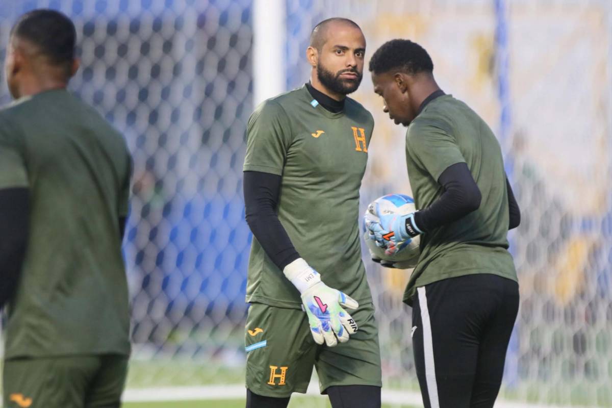 Honduras con visita especial y la triste foto de Edwin en último entrenamiento