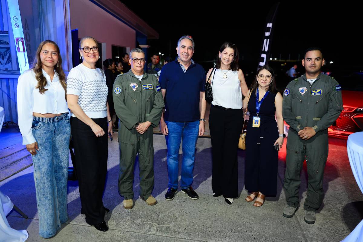 Fuerza Aérea Hondureña celebra con emoción el lanzamiento del Show Aéreo 2026
