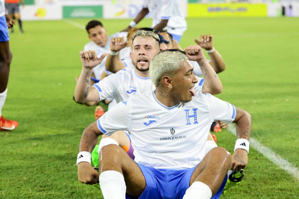 Así celebró Supremo su primer gol con Milagro Flores en el estadio Morazán