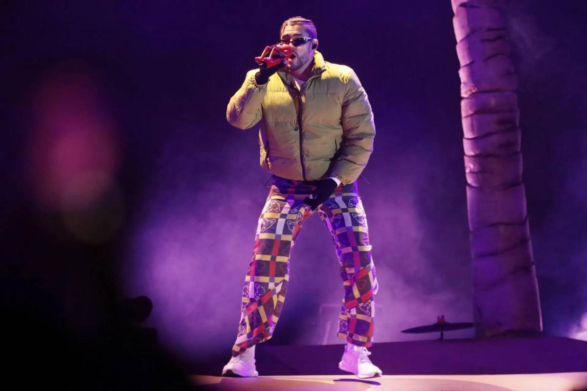 Exnovia de Bad Bunny logra avance en demanda; pide 40 millones de dólares
