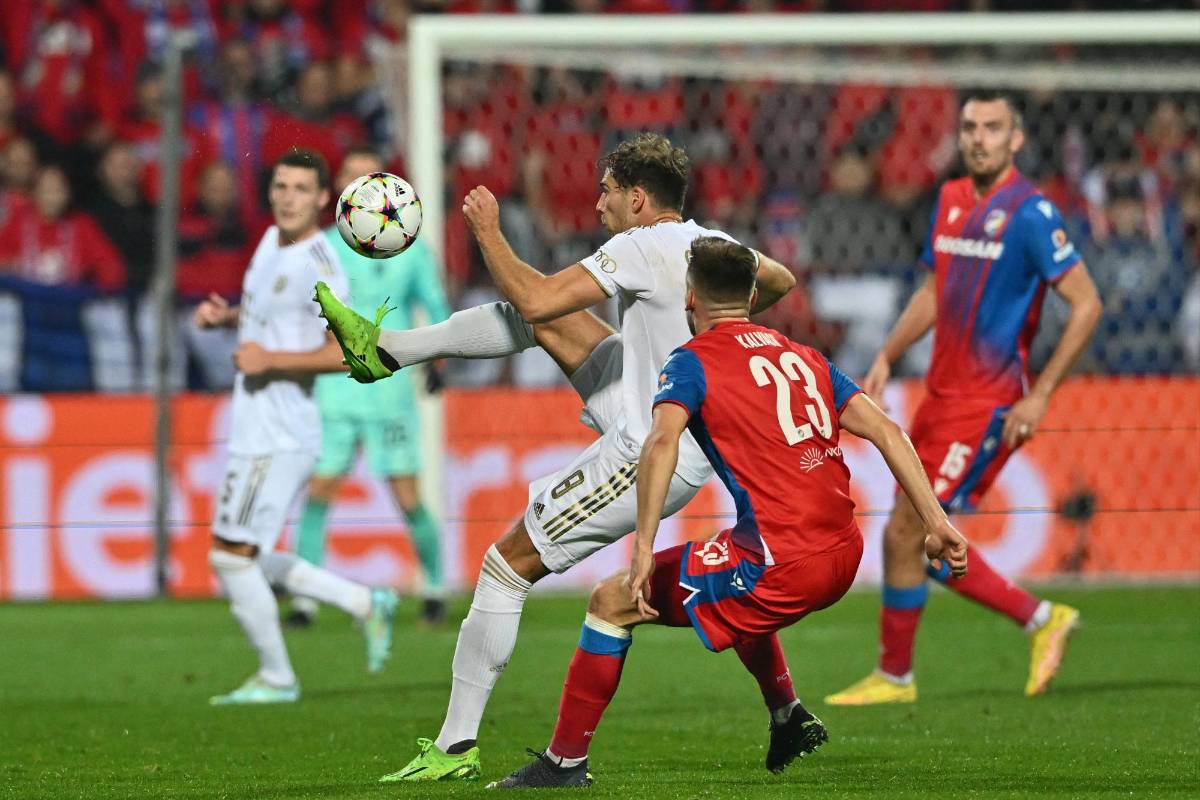 Los anotadores del Bayern fueron: Sadio Mané, Thomas Muller y un doblete de Goretzka.