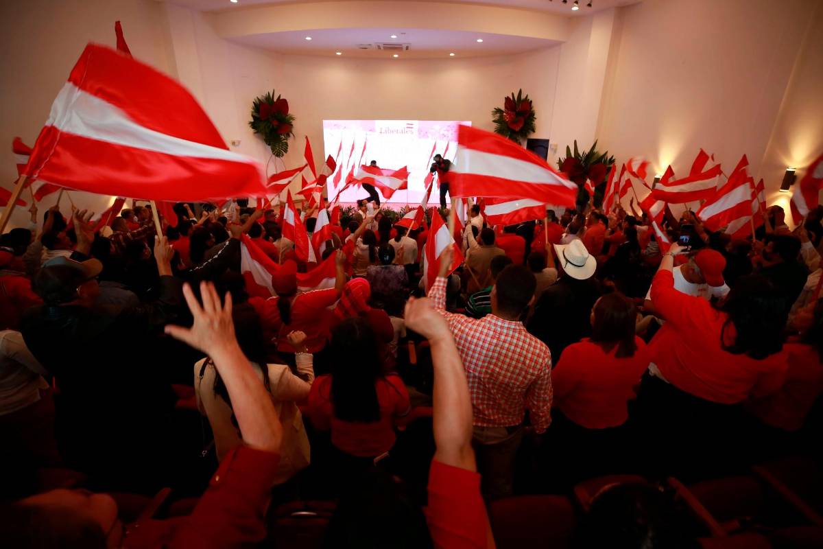 Dirigentes y la base dicen que PL debe seguir en oposición