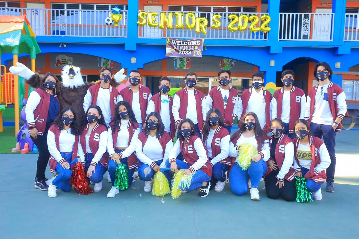 Algarabía por los nuevos bachilleres