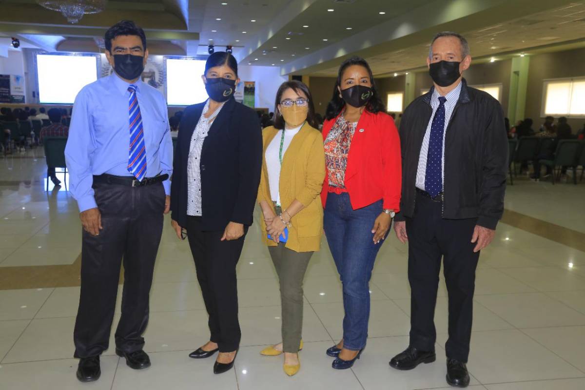 UTH da la bienvenida al primer período académico 2022