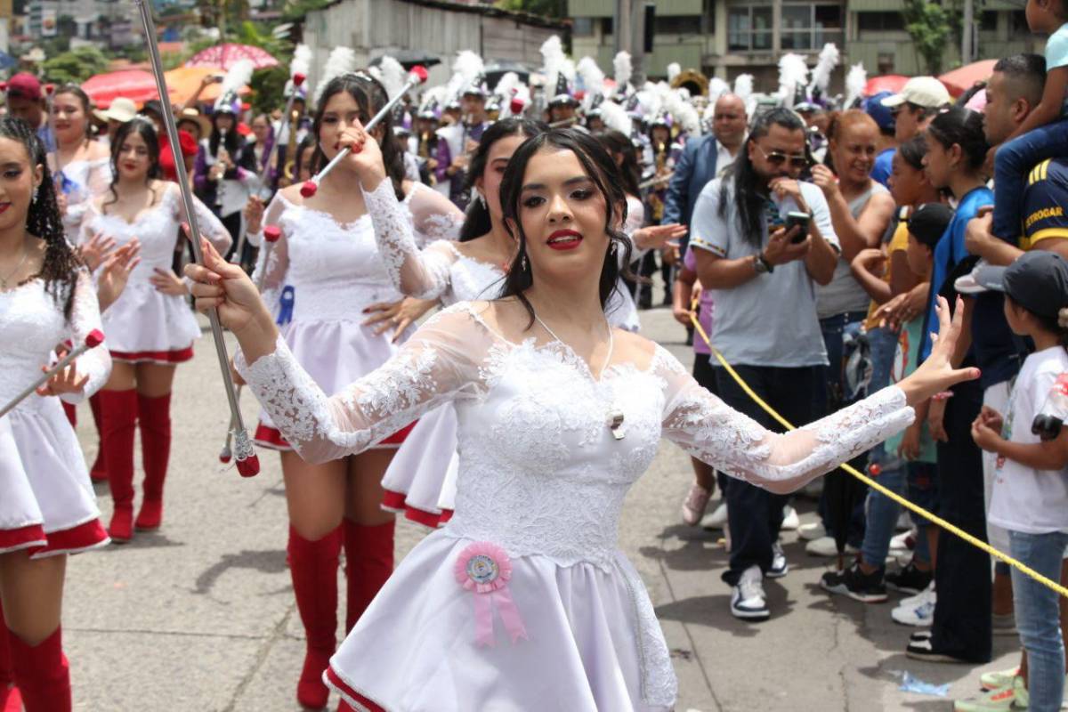 Angelical rostro: ¿quién es la linda palillona del Instituto Santa Mónica?