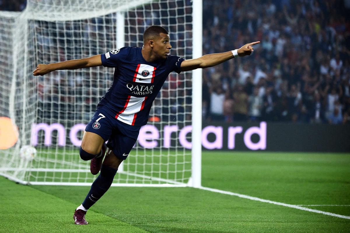 Kylian Mbappé celebrando su primer golazo contra la Juventus.