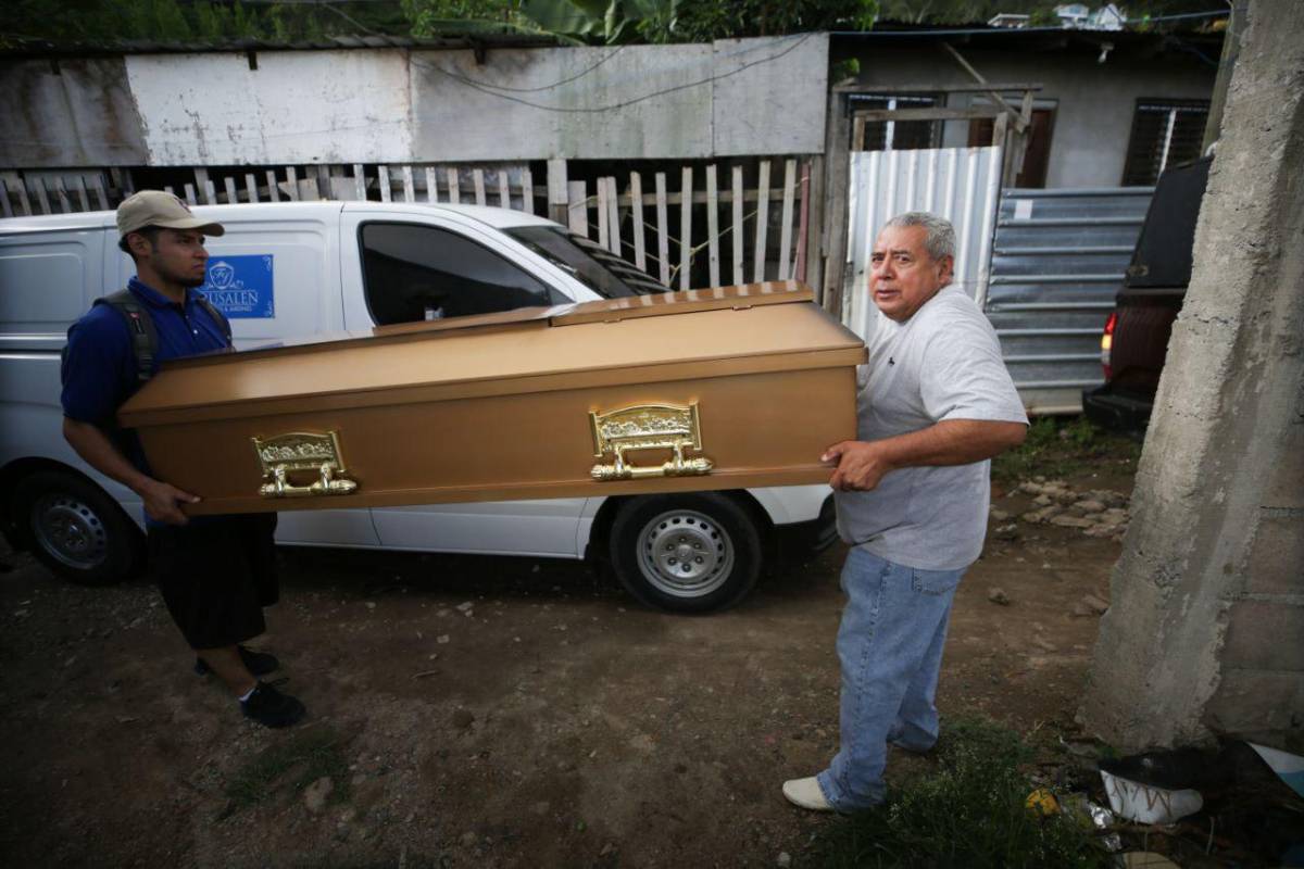 Primeras hipótesis tras la muerte de Jenifer Rivas, influencer y presentadora de televisión