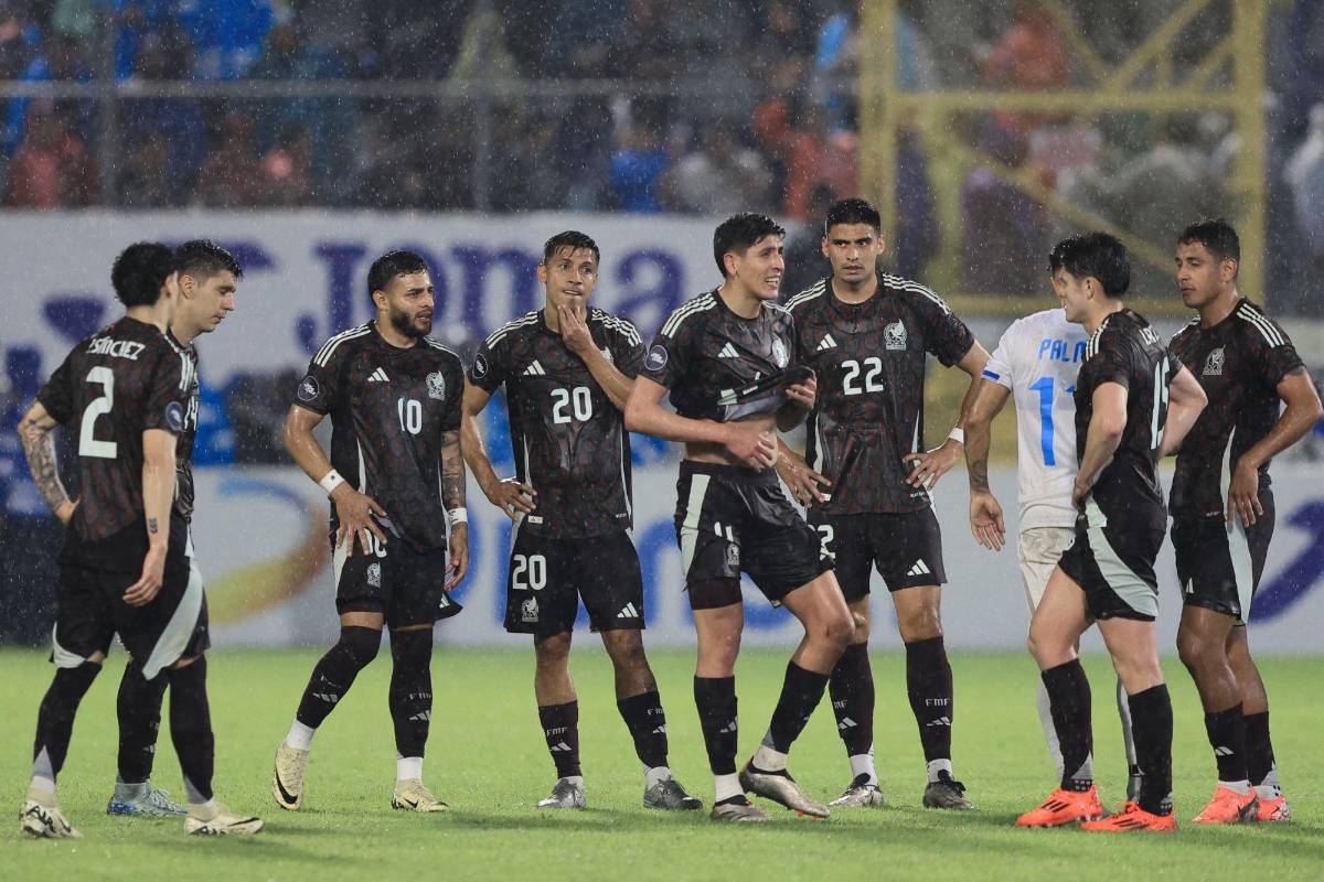 Honduras ya fija su mirada en un México que se juega la vida de local