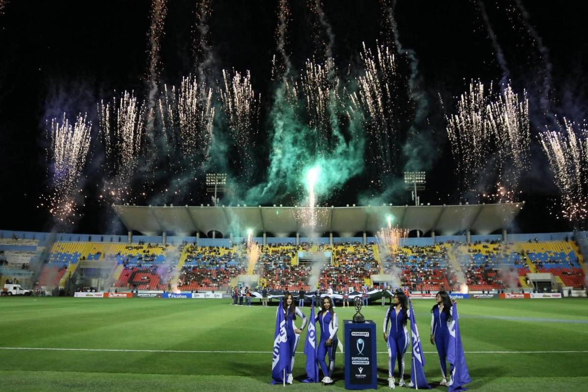 Las bellezas de Supercopa Honduras, aficionada viral del Olimpia y show de Ultra Fiel