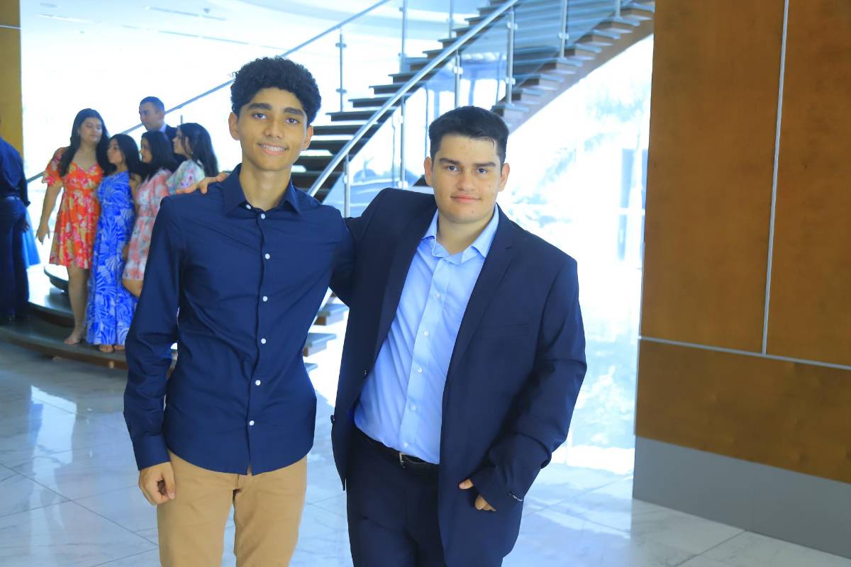 Mario Rafael Mejía y Josué David Aguilar.