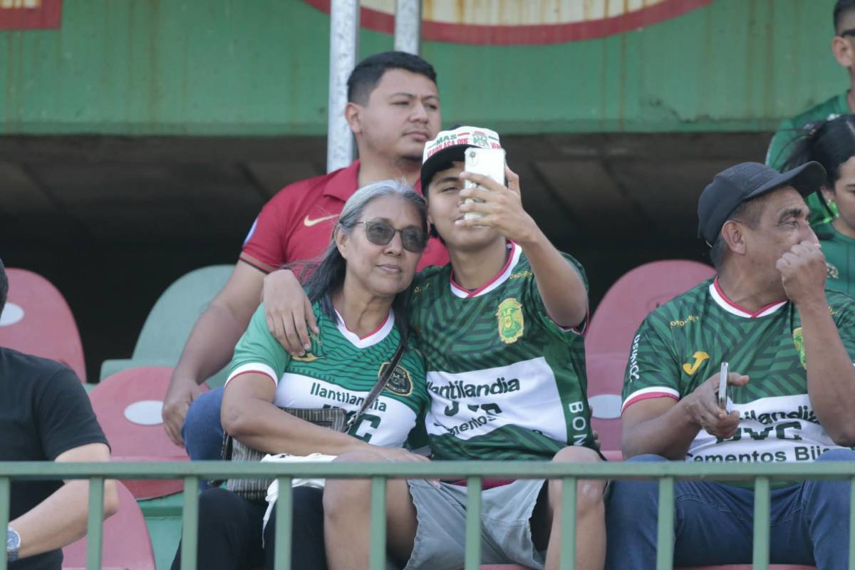 Las chicas que enamoraron en el Marathón-Real España, infiltrados y ambientazo