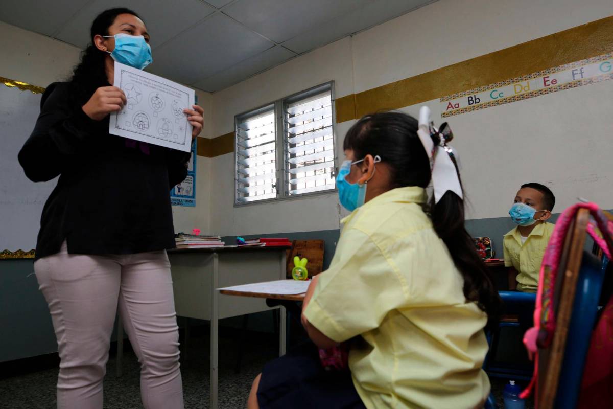 Maestros piden un plan alterno para abordar las dos recuperaciones