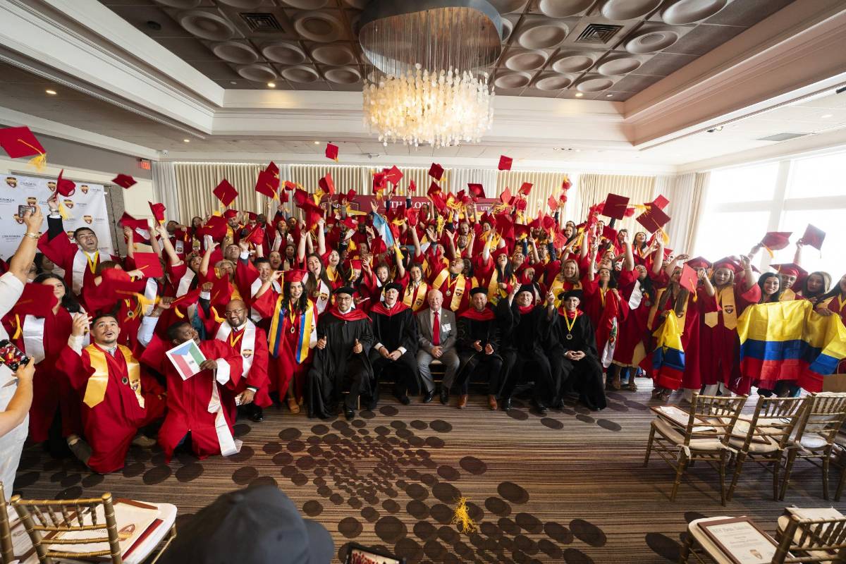 UTH Florida University continúa impulsando sueños