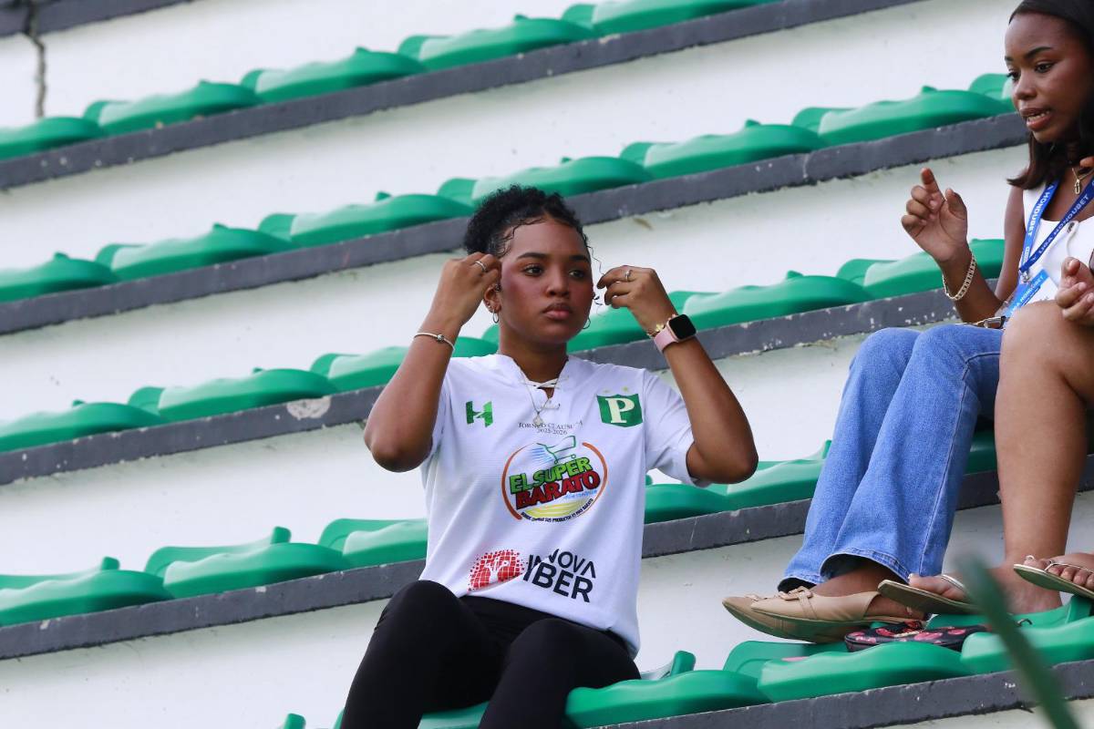 Chicas enamoran en Puerto Cortés, héroe y primer expulsado en regreso de la Liga