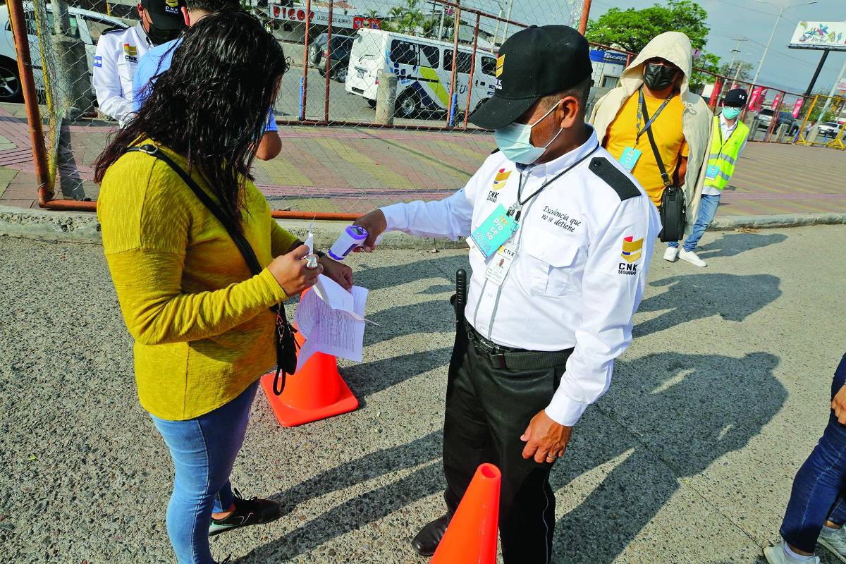 Unah-vs habilitará más de 4,000 cupos para nuevos aspirantes