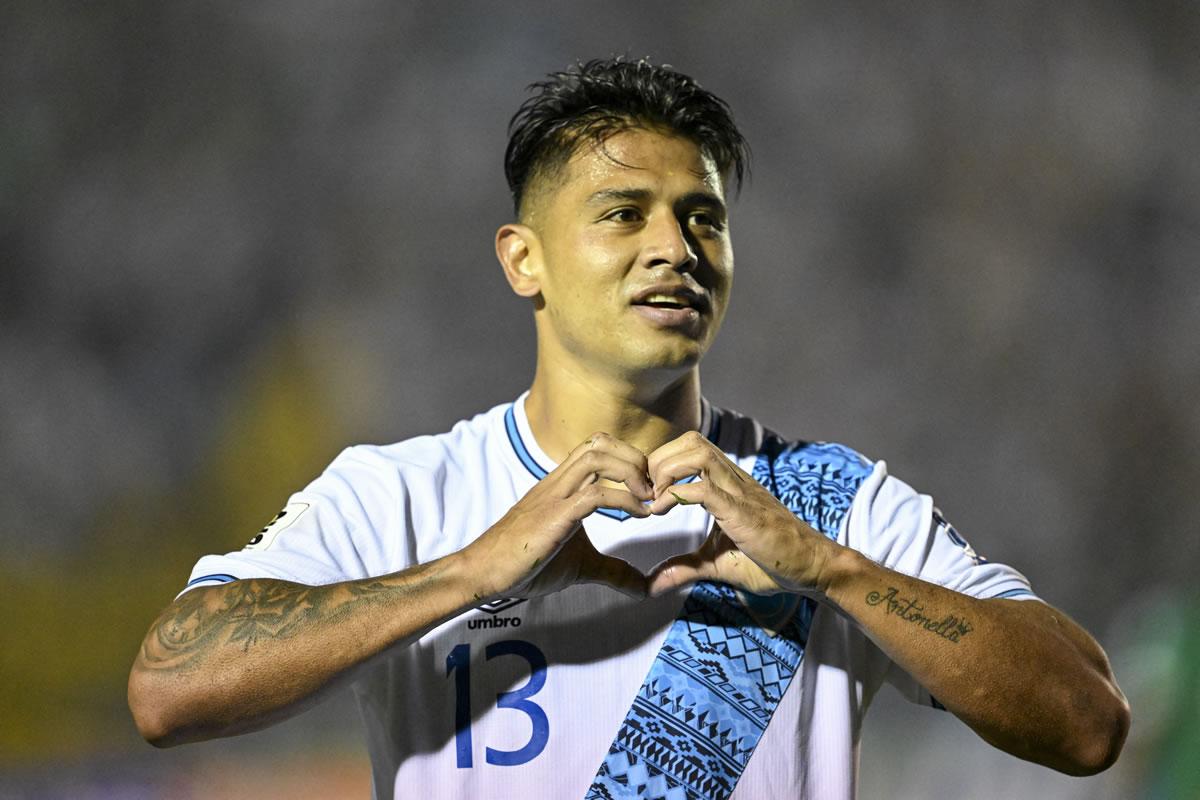 Alejandro Galindo fue la figura de Guatemala para golear a Dominica.