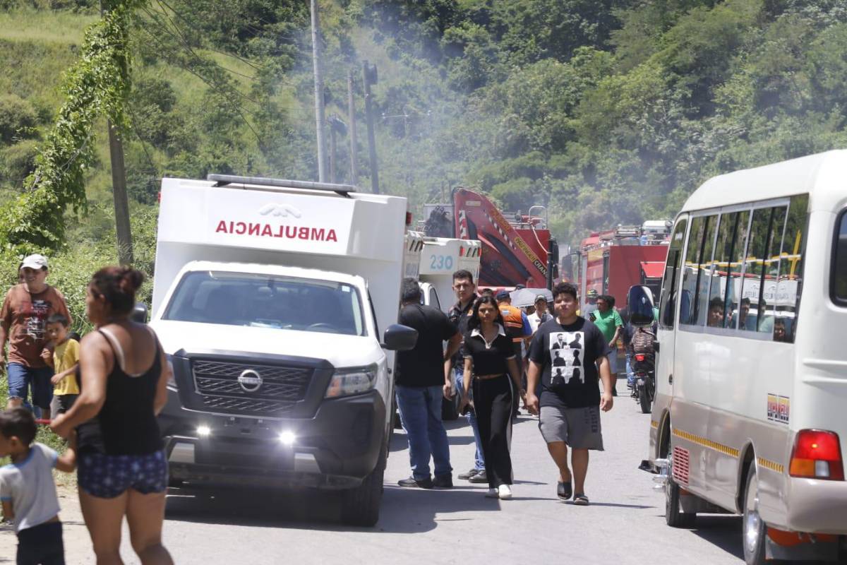 Fotos y lo que se sabe del accidente que dejó dos muertos en la colonia Lempira de SPS