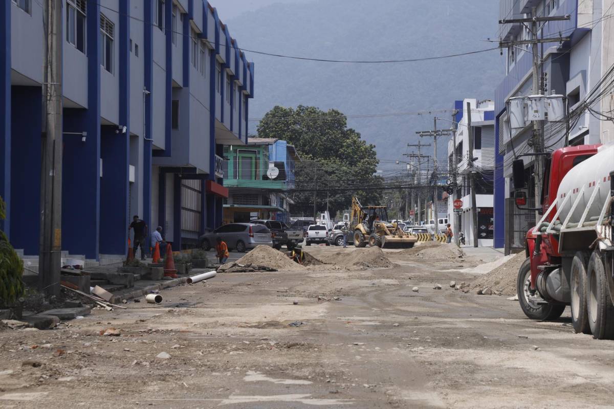 Cierre de calles por trabajos en barrio Medina y Los Andes