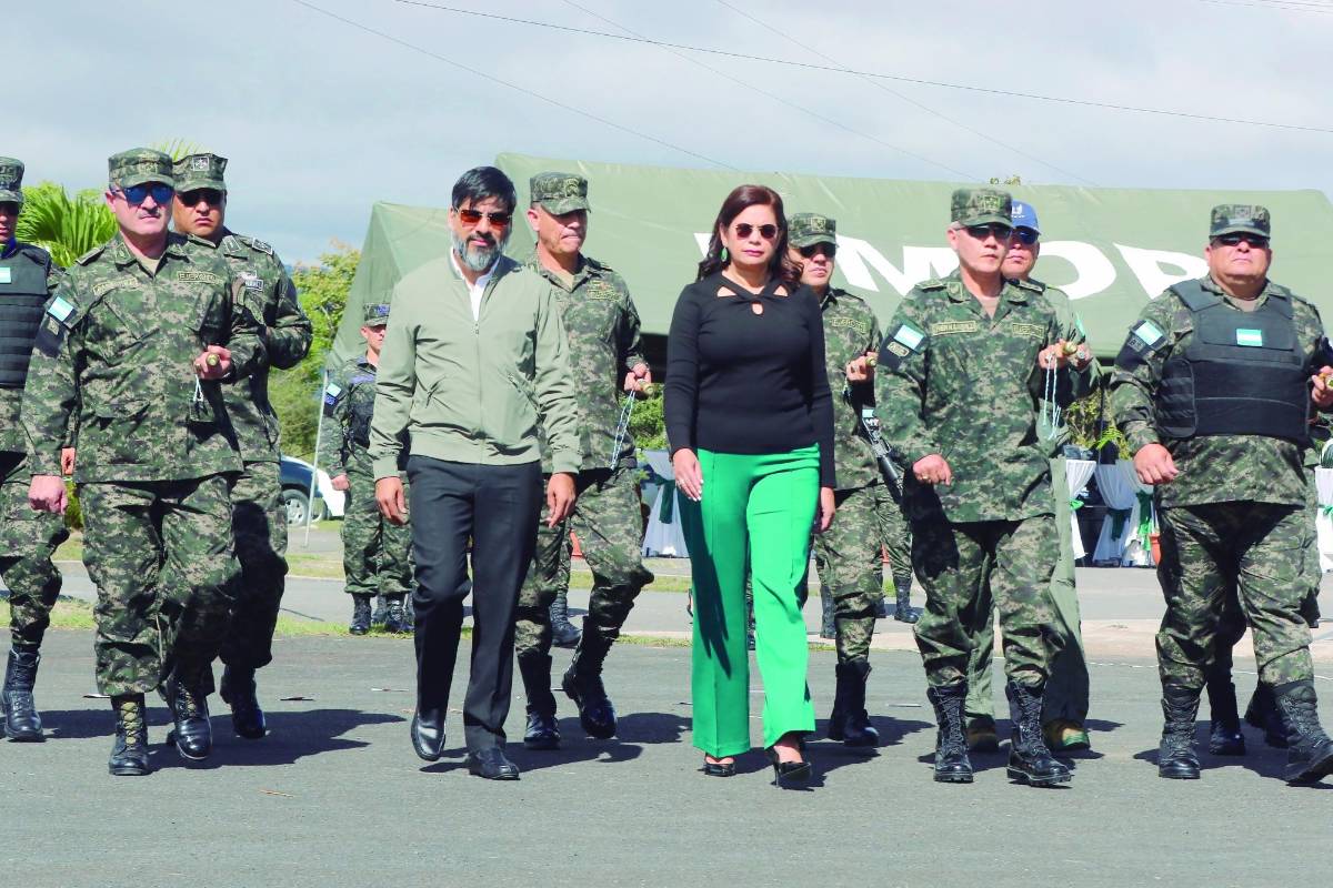 Fiscal general asegura que acusaciones no son “persecución política”