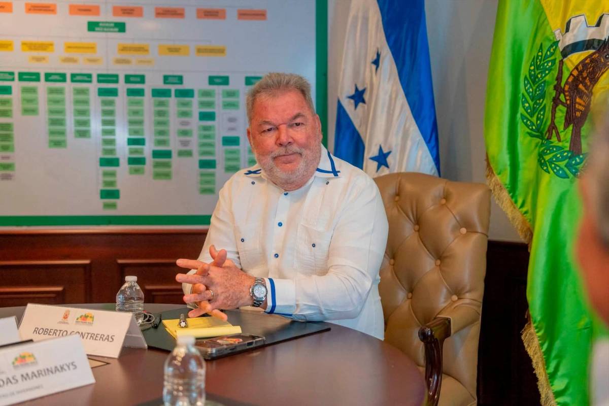 Umaña tilda de “traidor” a Contreras y él responde: “No tiene méritos, no apareció en papeleta”