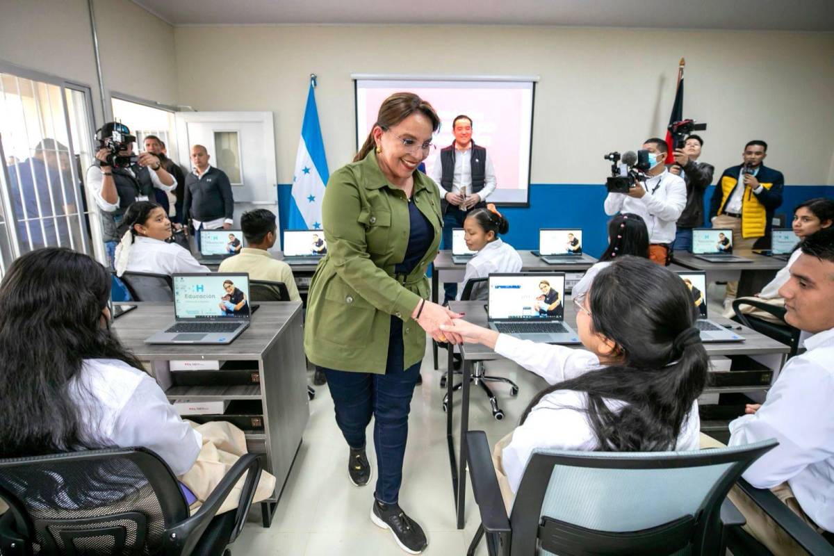 Xiomara Castro: “La educación es prioridad para Honduras”