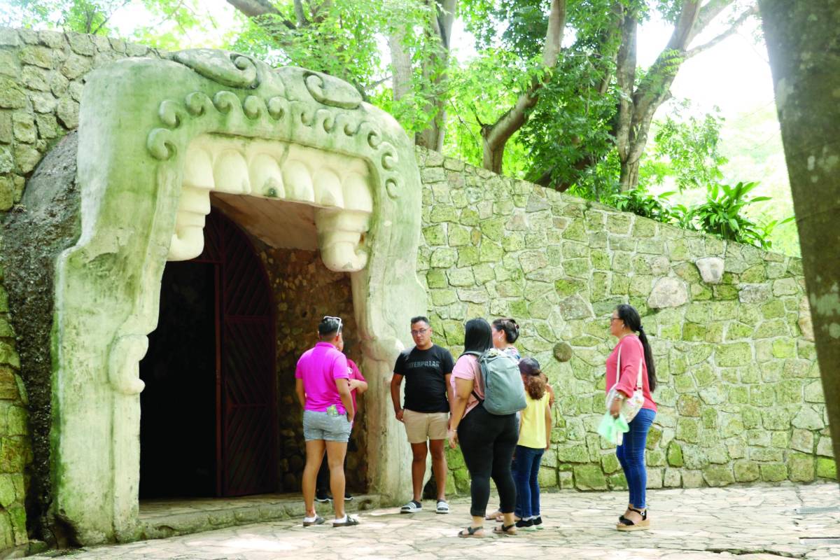 Unos 37,458 extranjeros visitaron Copán