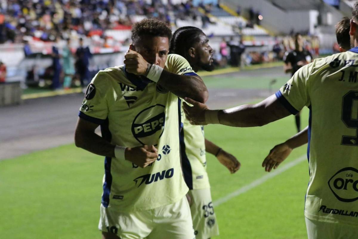Motagua celebra, exOlimpia presente y las lindas chicas que enamoraron en el Nacional