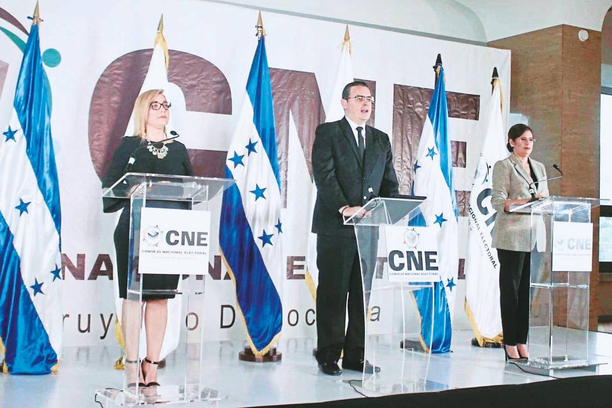 El CNE resolverá hoy últimas impugnaciones de candidatos